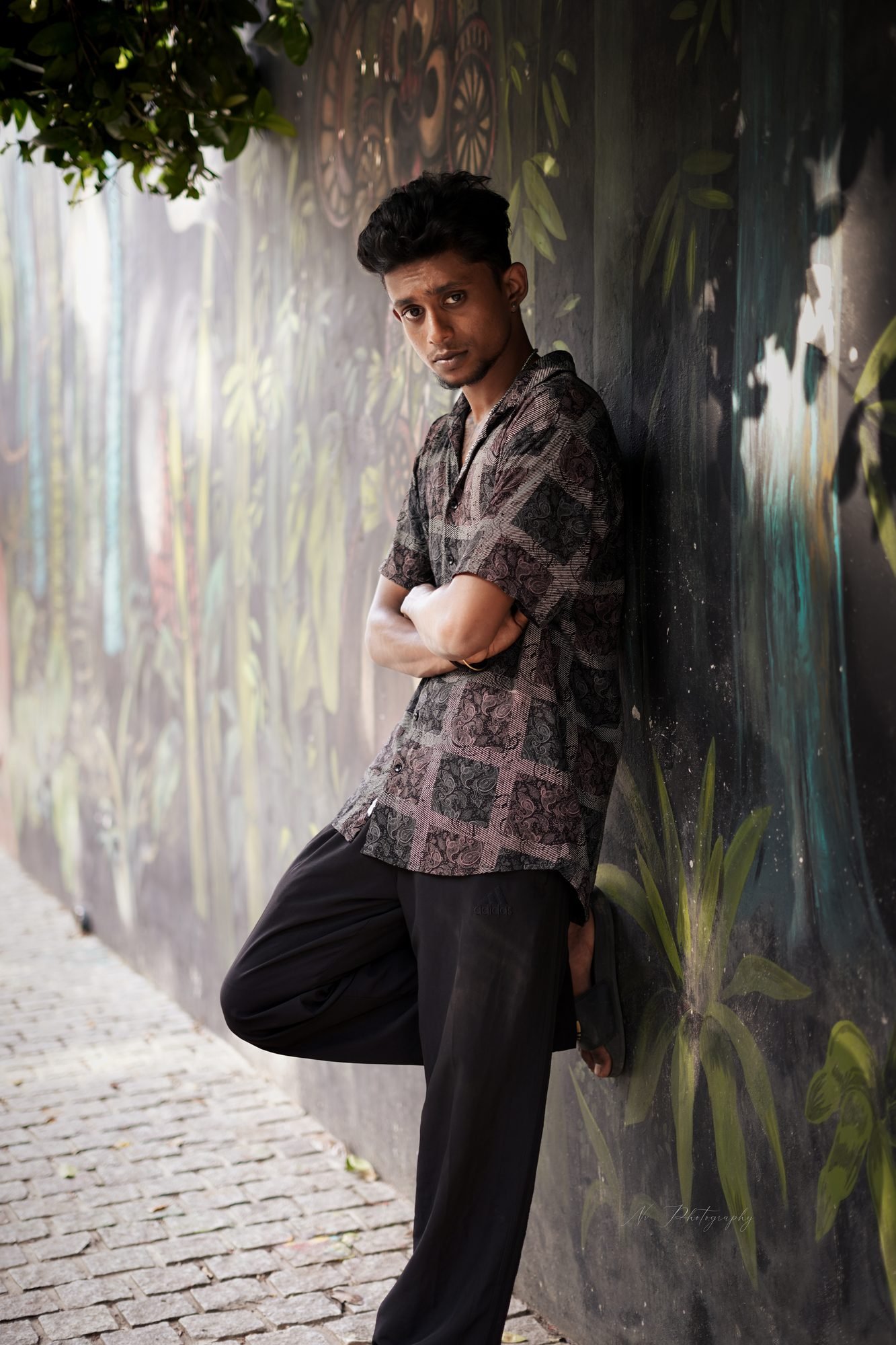 Mural Wall Stance