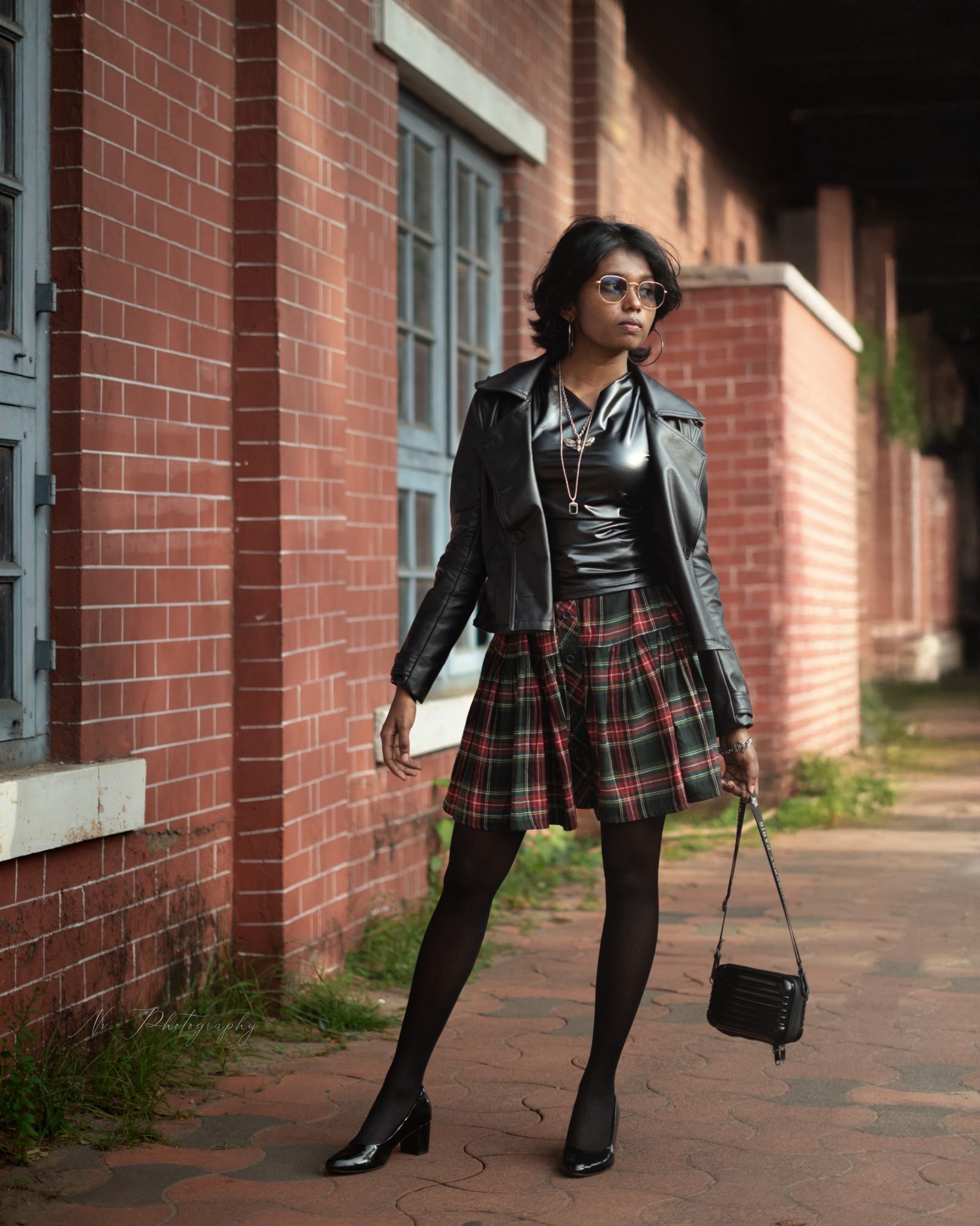 Brick Wall Glance